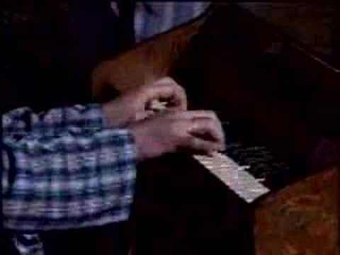 OfficialEels - Eels Perform