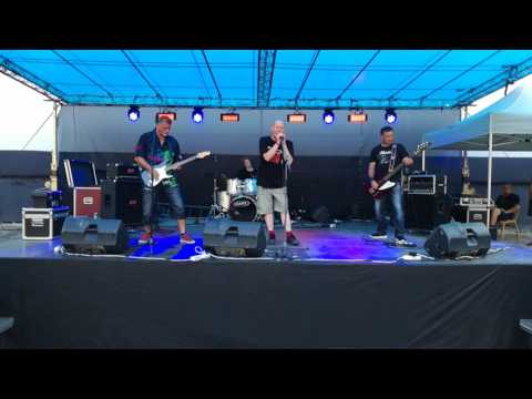 IQ:60 - IQ:60 - Rodinná diktatura (Live 24.6. 2017)