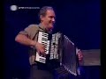 cabe�as no ar - o baile da biblioteca - ao vivo no pavilh�o atlantico
