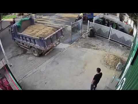 Kiedy zamówisz ciężarówkę z piachem, ale Twój podjazd tego nie wytrzymuje