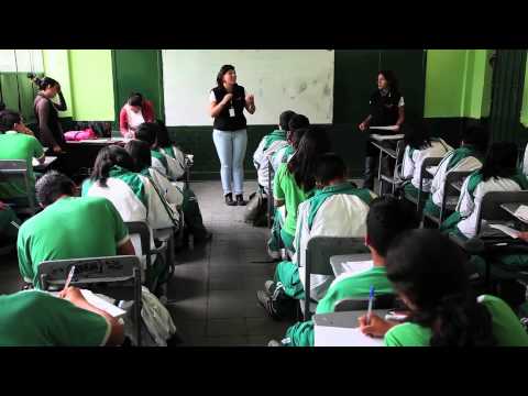 Taller Cartas de Mujeres en el Colegio Amazonas de Quito el 16 de diciembre de 2011 Taller Cartas de Mujeres en el Colegio Amazonas de Quito el 16 de diciembre de 2011