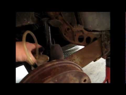 how to bleed vw beetle brakes