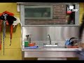 azucena lavando los trastes ii
