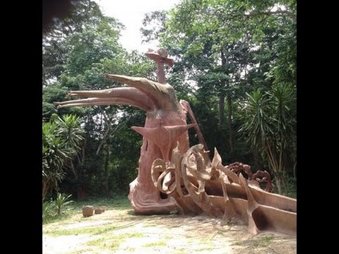Iya Mopo : Yoruba gods at the sacred Osun-Osogbo Grove