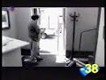 Golpazo en la puerta de vidrio - Broma pesada