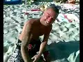SALENTO TESTA NELLA SABBIA