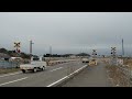 馬淵第1踏切を通過する桑野駅始発の普通列車。