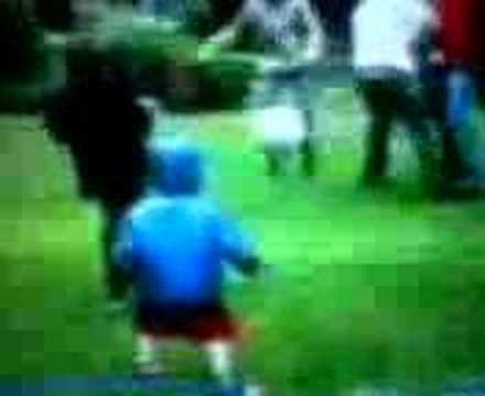 kid gets hit with football(street fighter version)