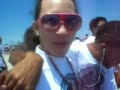 estilla f.Fresh inc-Feb-bolsarecord walking around the beach
