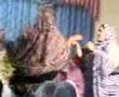 une mauritanienne qui dance