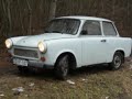 My friend, András, spent the very last weekend with his Trabi after his mechanic pronounced what was inevitable for this product of machinery from the German Democratic Republic.