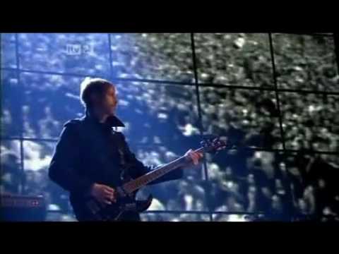 Oasis - oasisファンの中でも特に支持が高い曲。ファンのために作った曲ともいわれています。(詩の中の女性=ファンと思って聞いてみてください。)ノエルの脱退が悔やまれます。ノエル...