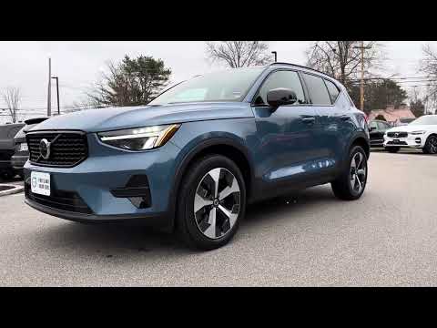 fjord blue 2024 volvo xc40 b5