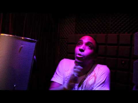 @flipzr1 - Exclusive freestyle from J DIGGZ Twitter: @JDiggzWorld @richiemontana @FlipzR1 @SneakyR1.
