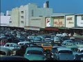 Motoring through LA in the early 1950s one's shocked to see freeways that are wide open, streetcars, even Model A Fords still on the streets, a bustling downtown and the first malls, a Ford and Chevrolet Factory and it all looks so clean.