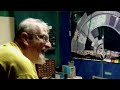 I liked a @YouTube video http://t.co/2nugqHUX Captain Crunch visits c-base space station