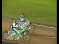 Zuzel-Hlib atakuje noga Zuzel-Hlib atakuje noga