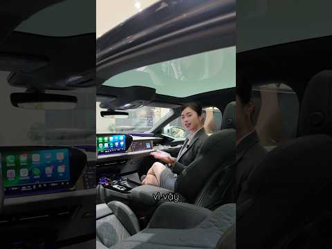 Audi thiết kế màng hình bên cạnh ghế phụ để làm gì chưa ???? #Audi #Maithaoaudi