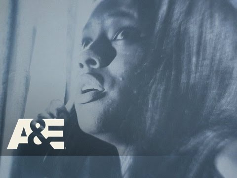 Panic 9-1-1: Kylesha Is Trapped In A Burning Building | A&E