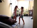 Carol e leticia dancando!