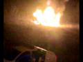 Carro incendiado em VNG
