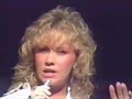 Agnetha on the golden egg awards can\ Agnetha on the golden egg awards can\