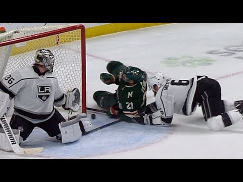 Eric Fehr scores despite being taken down by Muzzin