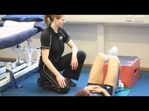 how to treat a hamstring injury quickly