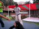 los saltos de la \"gentita de 3\"