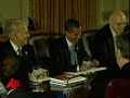 Raw Video: Obama Travels, Gathers With Aides