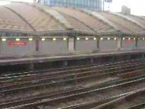 我坐的列車由WATERLOO站開出, my train depart from Waterloo Station