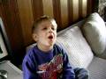 videos de Noah sings Colors of Rainbow