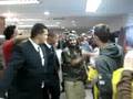 O RAPPA CHEGADA DO FALCÃO NA NOITE DE AUTOGRAFOS AQUI EM SP