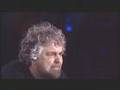 Beppe Grillo e il Manuale della tortura (anti-USA, V DAY)