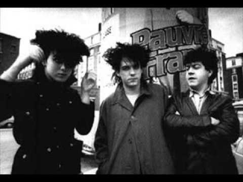 13 10:15 On A Saturday Night, The Cure, 1982