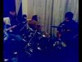 videos de P.O.D alive cover  played by 2 dudes :P