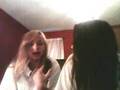 videos de Reaction to two girls one cup..