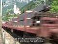 videos de BR 185 met bonte trein in Silenen en Fluelen