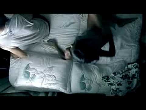 Video: Dime Qu� Te Pas� - Wisin & Yandel