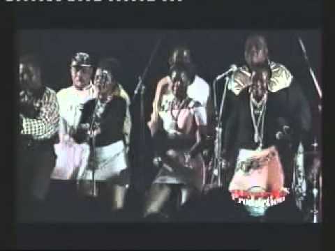 Empire Bakuba Et Zaiko Langa Langa - Duel des Titans 2 Empire Bakuba Et Zaiko Langa Langa - Duel des Titans 2