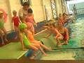 videos de Liam's swimming class