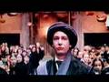 Quirrell breaks a nail