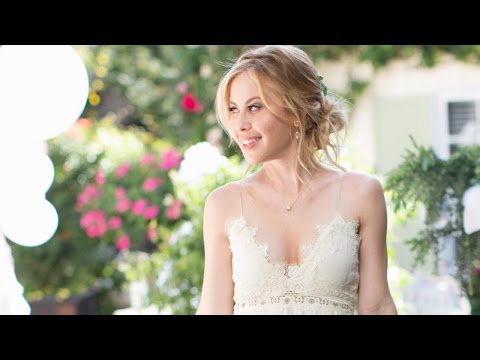 Figure Skater Tara Lipinski Is Enjoying Her Honeymoon In By The Water