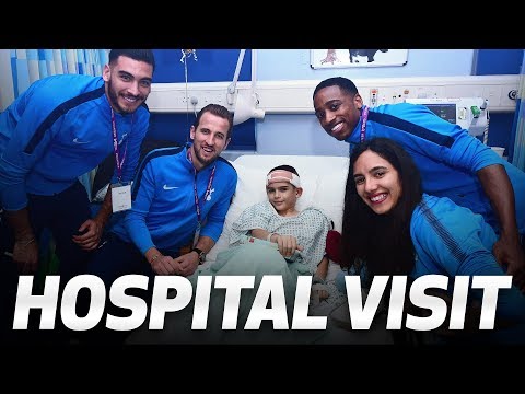 Video: HARRY KANE AND CO SPREAD FESTIVE JOY ON ANNUAL HOSPITAL VISIT