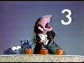 The Count & Cookie Monster- Apples