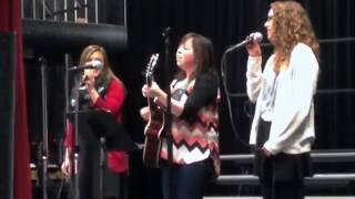 Train Mash-up: "Hey Soul Sister/If It's Love/Marry Me"