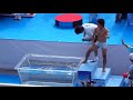 現役Jリーガー登里享平が生着替えでパンツ姿に