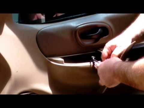 2001 Ford F150 Door Lock Actuator Replacement