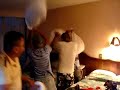 GUERRA DE ALMOHADAS BOMBEROS CELAYA PARTE 2
