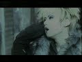 lyrics:kyo
music:kaoru

ano bashou de deatta ne ima dewa mou
nani mo dekinai keredo
kono machi de deatta ne ima dewa mou
dare mo ai senai keredo

kimi wa ima ano oka de futari de mita kono sora wo mitsumeteru
boku wa ima kono sora de futari de ita ano oka wo mitsumete
kareru hana ano koro no you ni

*mou ichido dake de ii kirei ni sakitakute
kono yoru ni kokoro mo risou mo yami ni toke komu
semete konya dake demo

kimi no soba de

ano bashou de kimi to deai subete wa hajimaru
ima dewa nani mo dekinai
kono machi de kimi to deai ima dewa daremo ai senai
kimi to futari de
mata ano oka e

repeat *
tsunaideta yubi ga hodokete fukaku shizumi yuku boku
saigo ni mita kimi wo
ai shiteta kanawanai yume
akuro no oka de matsu kimi to nemuritakute
samenai yume

kako wa nido to modoranai keredo
umare kawari kimi wo sagasu kara
sono toki made boku wo matteite
keredo ima wa ano oka ni wa mou... 


translations
we met in that place, didn't we. now i can no longer do anything but...
we met in this town, didn't we. now i can no longer love anyone but...

now you are on that hill, looking at this sky which we saw togehter.
now i am in this sky, we were there, looking at that hill. 

the withering flower, like that time, even once more would be enough, it wants to bloom beautifully. 
on this night, the heart and ideals melt into the darkness, at least just for tonight, 
by your side.

meeting you in that place, everything began, now i can't do anything. 
meeting you in this town, now i can't love anyone, with you again
on that hill 

the withering flower, like that time, even once more would be enough, it wants to bloom beautifully
on this night, the heart and ideals melt into the darkness, at least just for tonight 
our interlocked fingers loosen, i who am sinking deeply loved the you i last saw
a dream unfulfilled. i wait on that hill. i want to sleep with you, a dream unawakened.

the past may not return but in my rebirth i'll search for you
so until that time wait for me, but for now that hill is still...